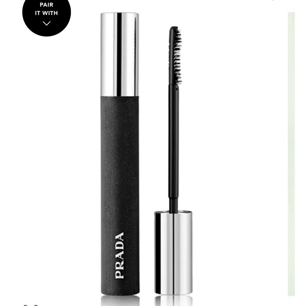Prada Black lash extension volumizing Mascara